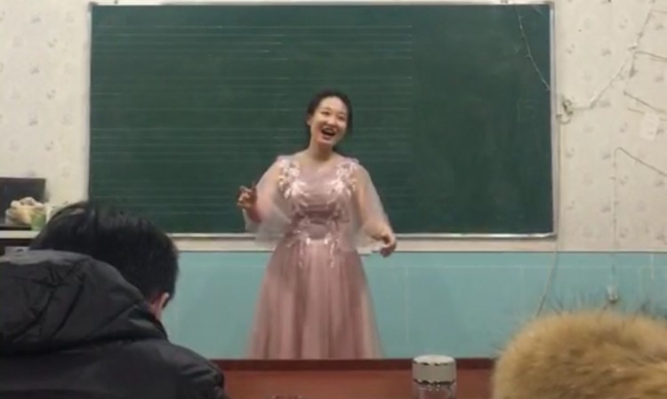 学生测试声乐