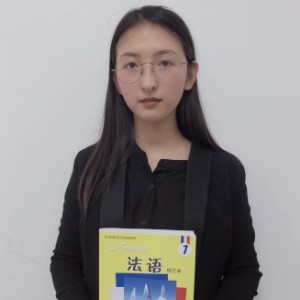 Fabienne 裴 法语老师