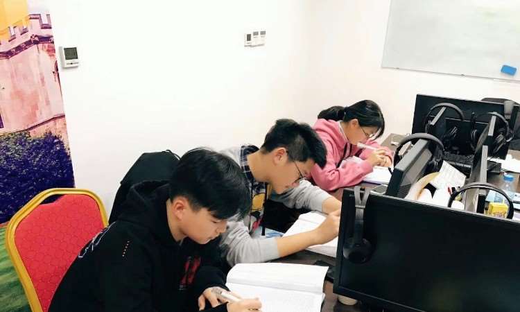 学在拓梦